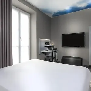 3* מלון Libertel Montmartre Opera